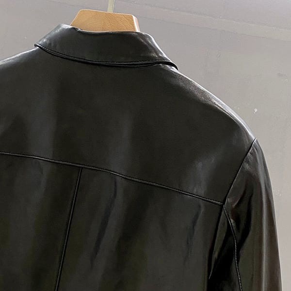 ブティック♪プラダ スーパーコピー ナッパレザーブラウスジャケット put41130